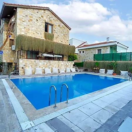 Hotel Stone House Butik