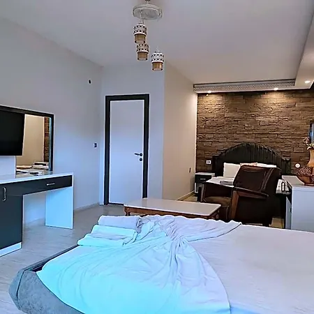 Hotel Stone House Butik